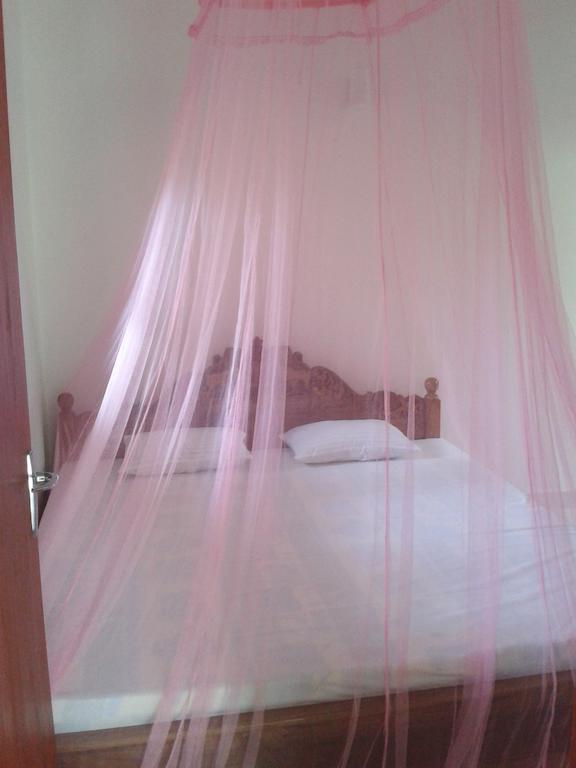 ווליגאמה Seaview Paradise Inn חדר תמונה
